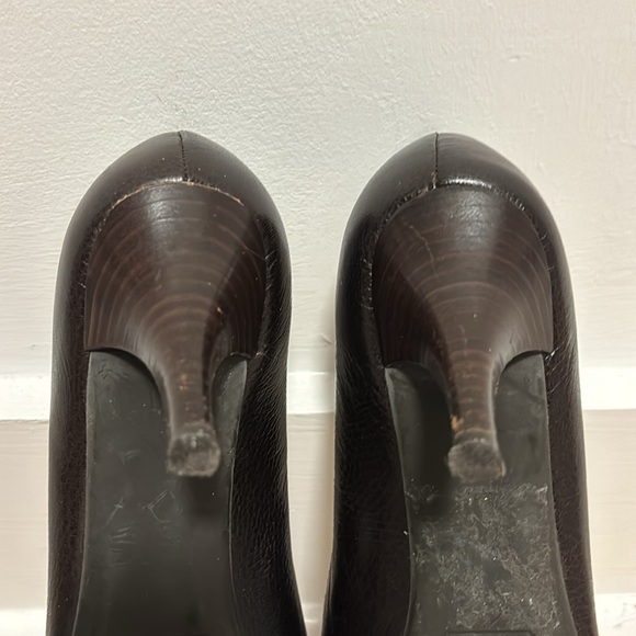 COACH ADORA LEATHER HEELS - Picture 7 of 8